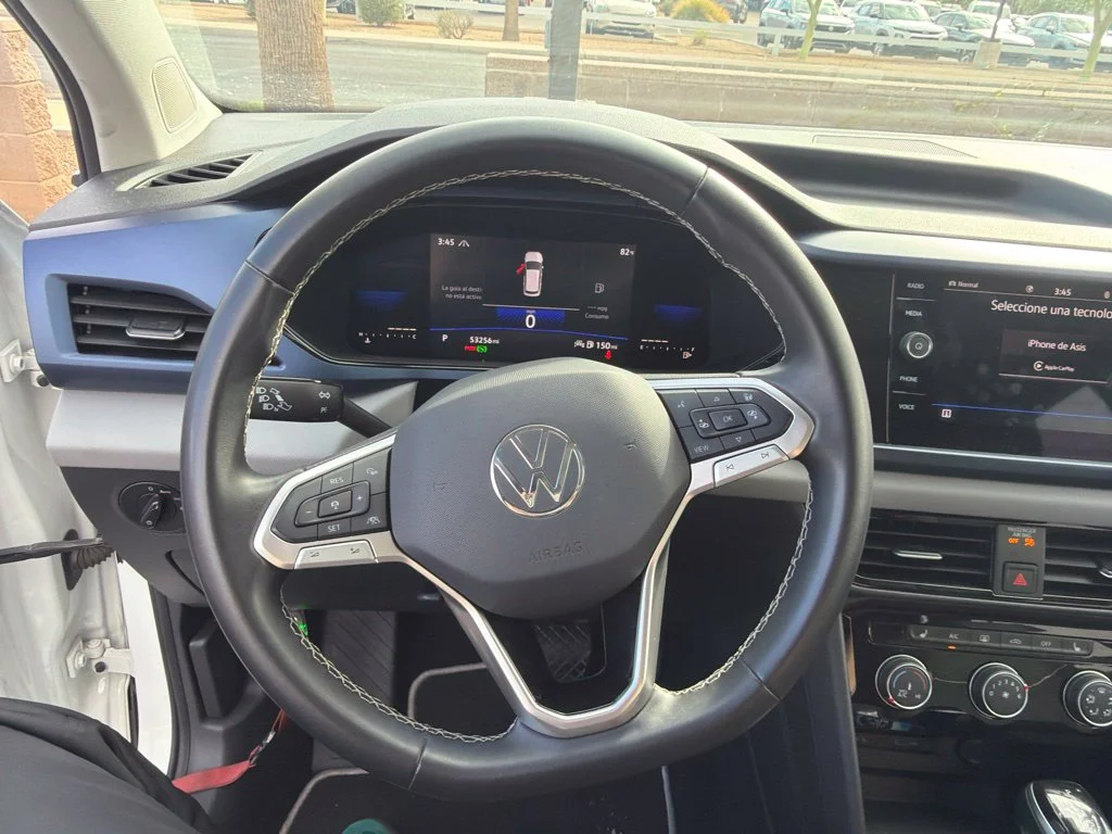 Used 2023 White Volkswagen 1.5T SE image 8