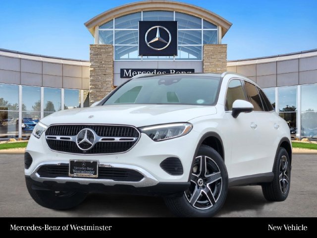 Used 2026 Polar White Mercedes-Benz GLC 300 image 1