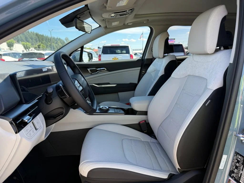 New 2027 Heritage Blue Kia SX-Prestige image 15