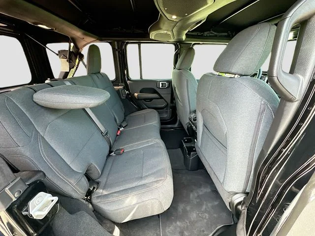 Used 2024 Black Jeep Sahara image 28