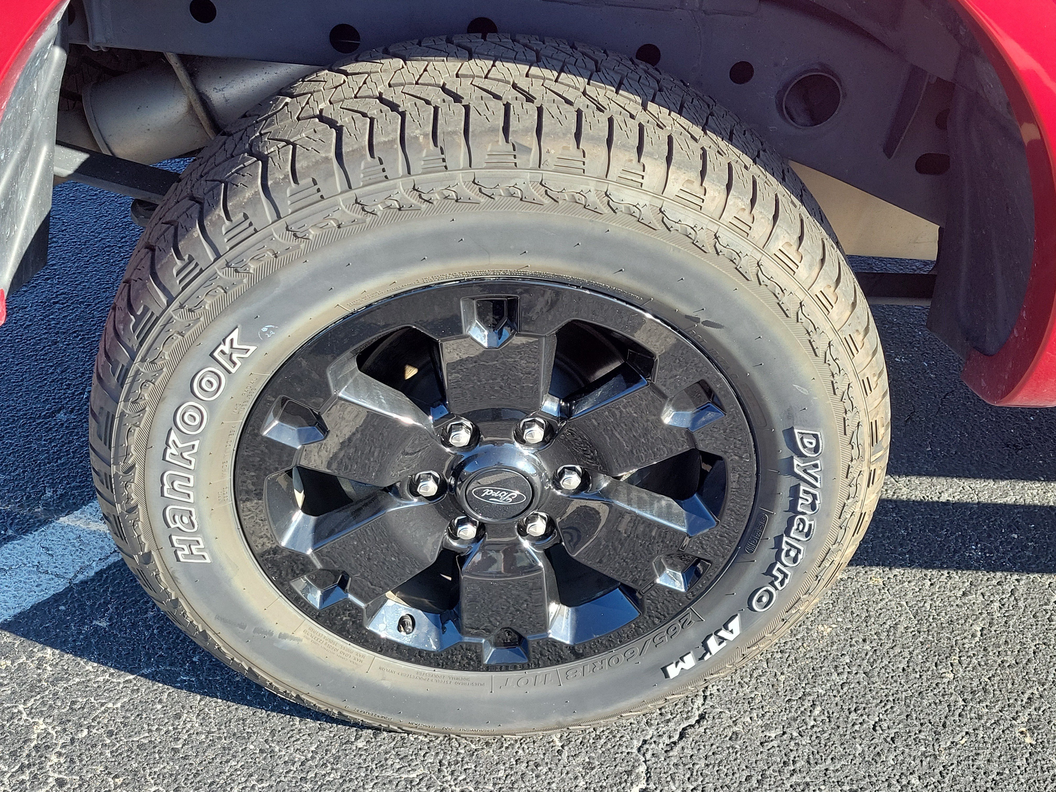 Used 2021 Red Metallic Ford Lariat image 9