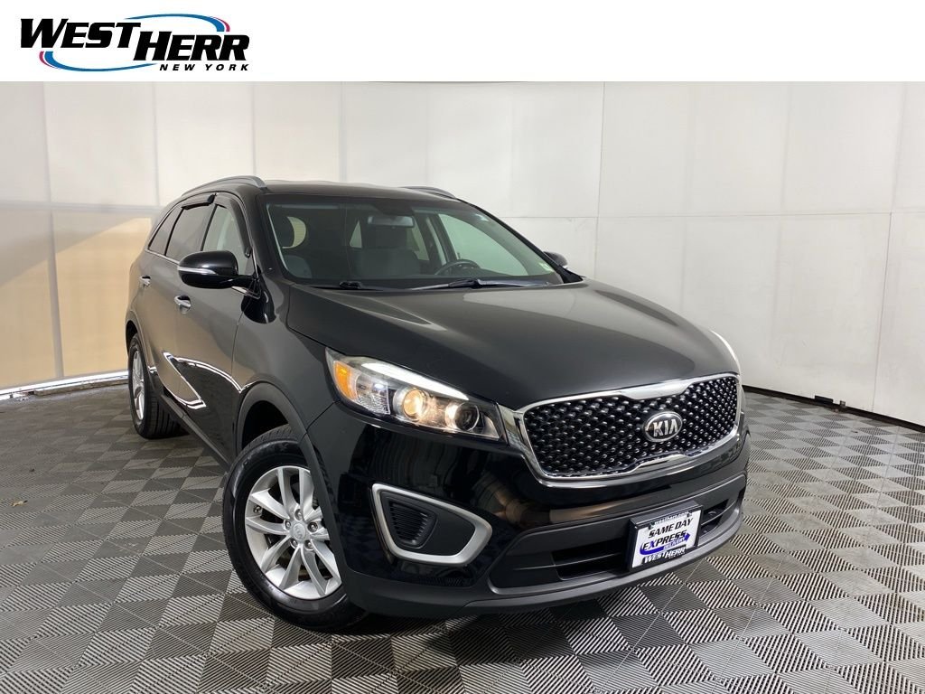 2018 Kia Sorento LX AT's photo