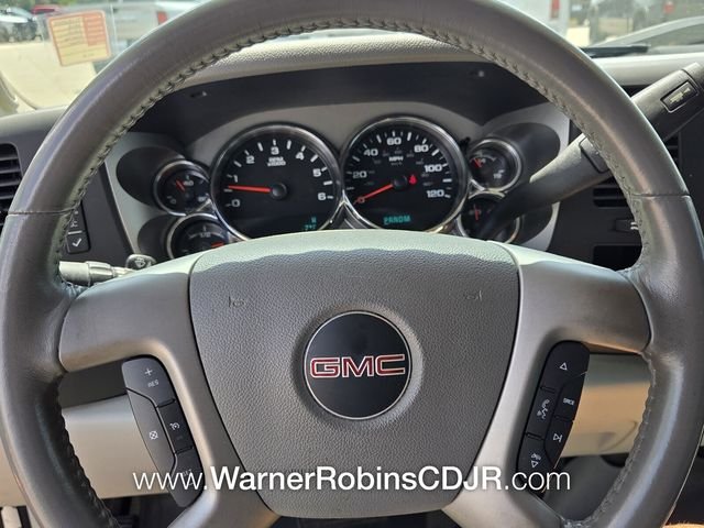 Used 2013 Silver GMC SLE image 26