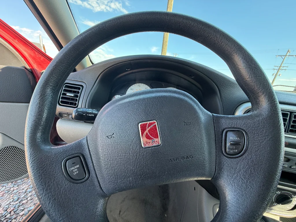 Used 2003 Medium Red Saturn L200 (A4) image 13