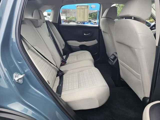Used 2023 Green Honda LX image 11