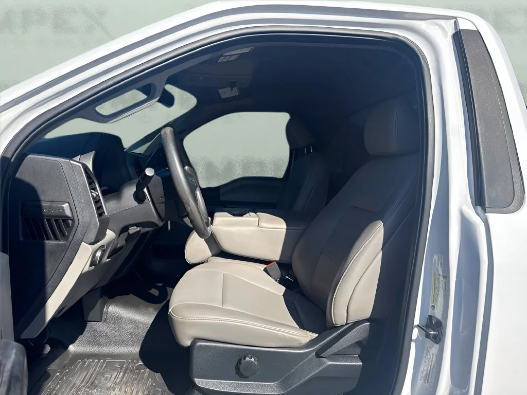 Used 2021 White Ford XL image 9