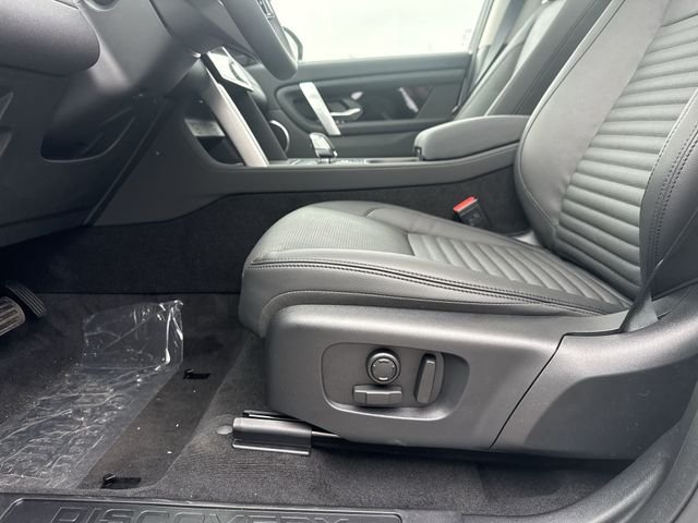 New 2025 Fuji White Land Rover S image 17
