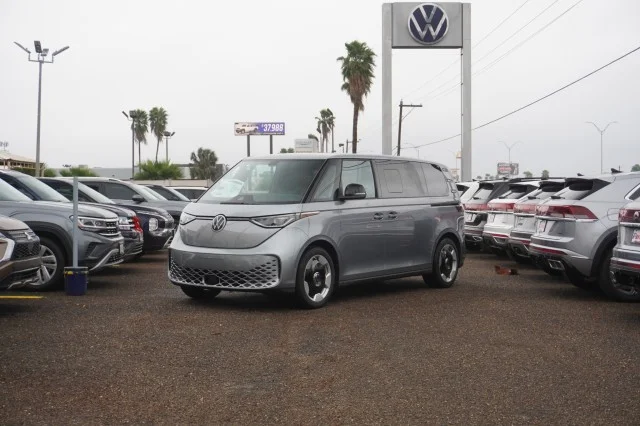2025 Volkswagen ID. Buzz Pro S's photo