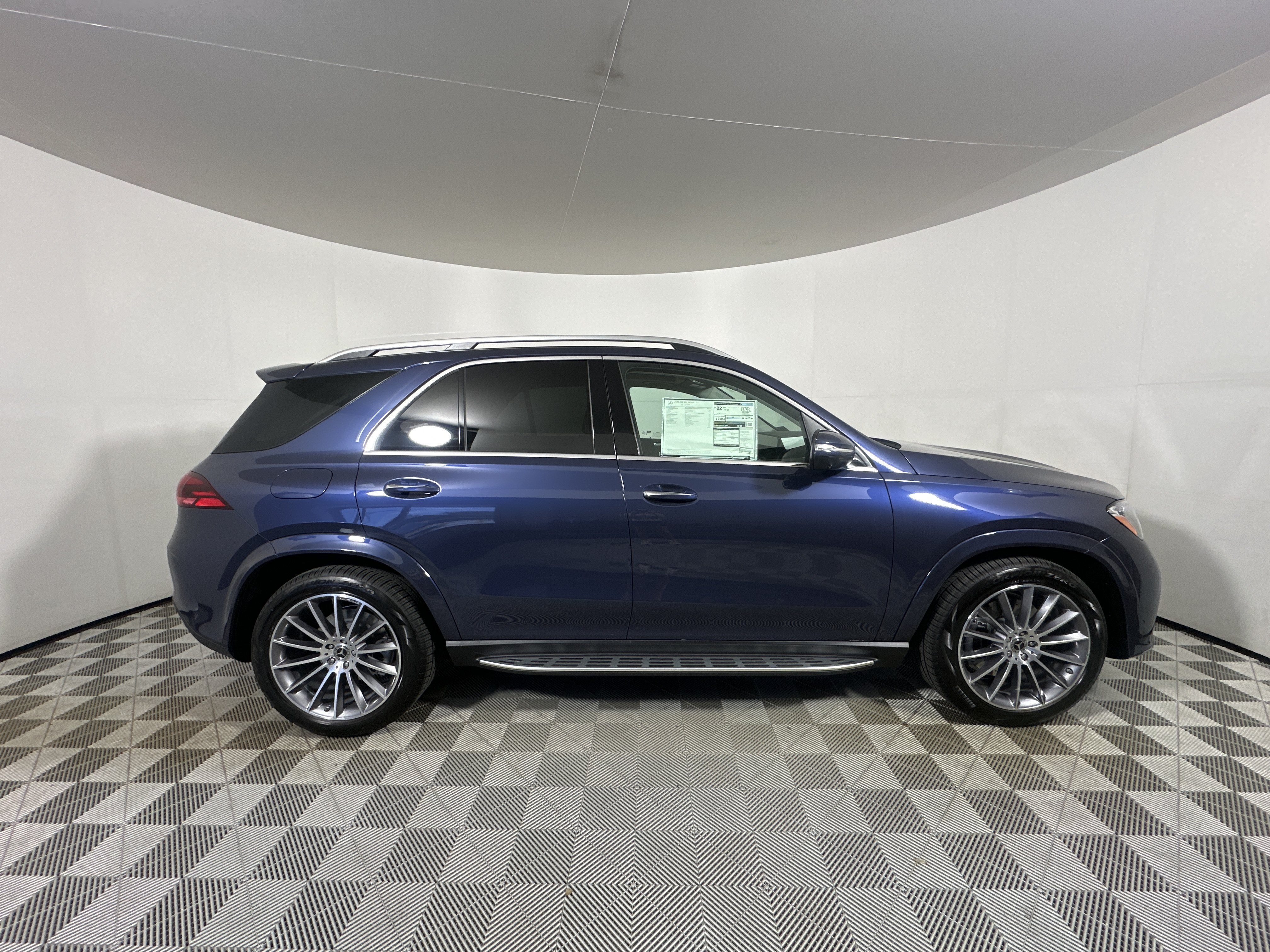 New 2026 Twilight Blue Metallic Mercedes-Benz GLE 350 image 35