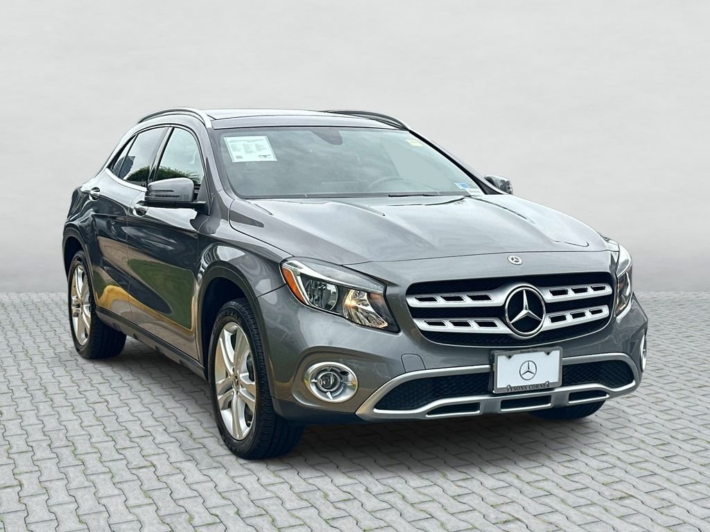Used 2018 Mountain Gray Metallic Mercedes-Benz GLA 250 image 3