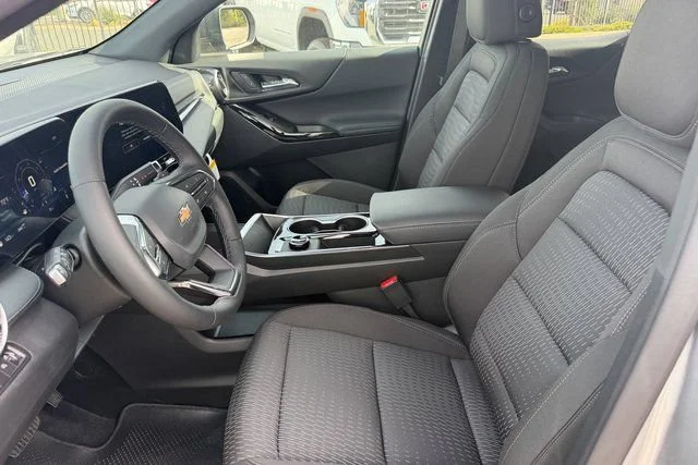 2026 Chevrolet Equinox LT - Photo 10