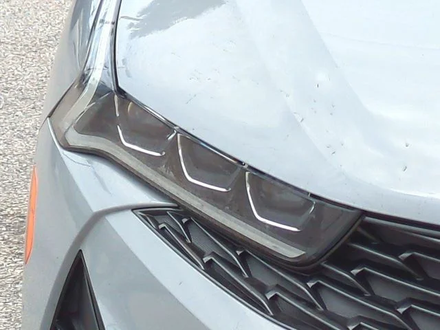 Certified Used 2023 Wolf Gray Kia GT-Line image 10