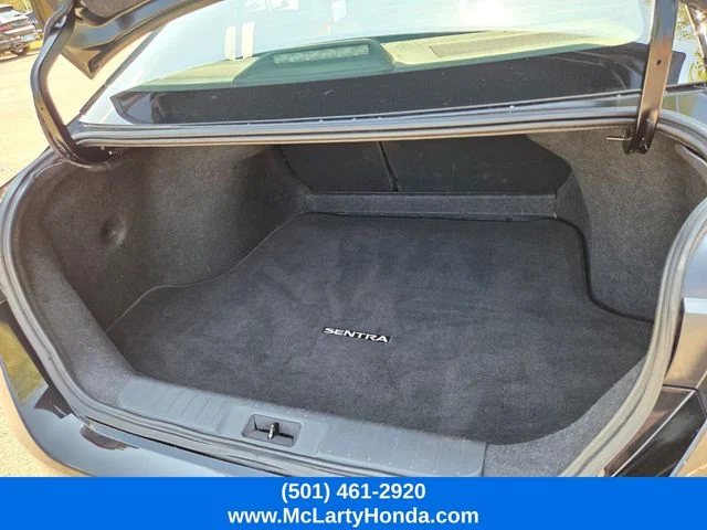 Used 2025 Super Black Nissan SR image 14