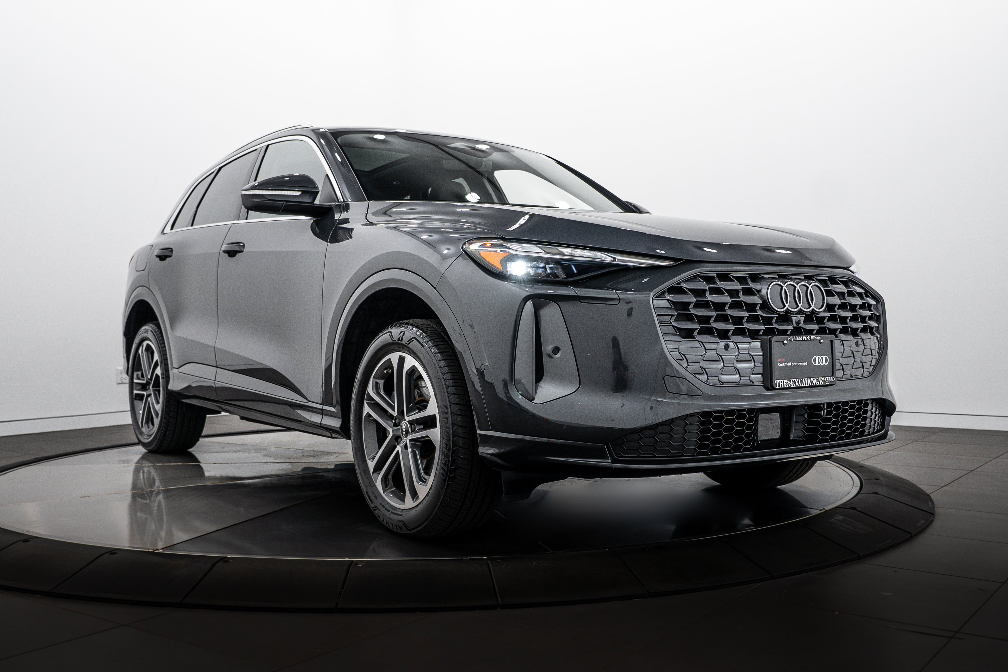 2025 Audi Q5 40 Premium's photo