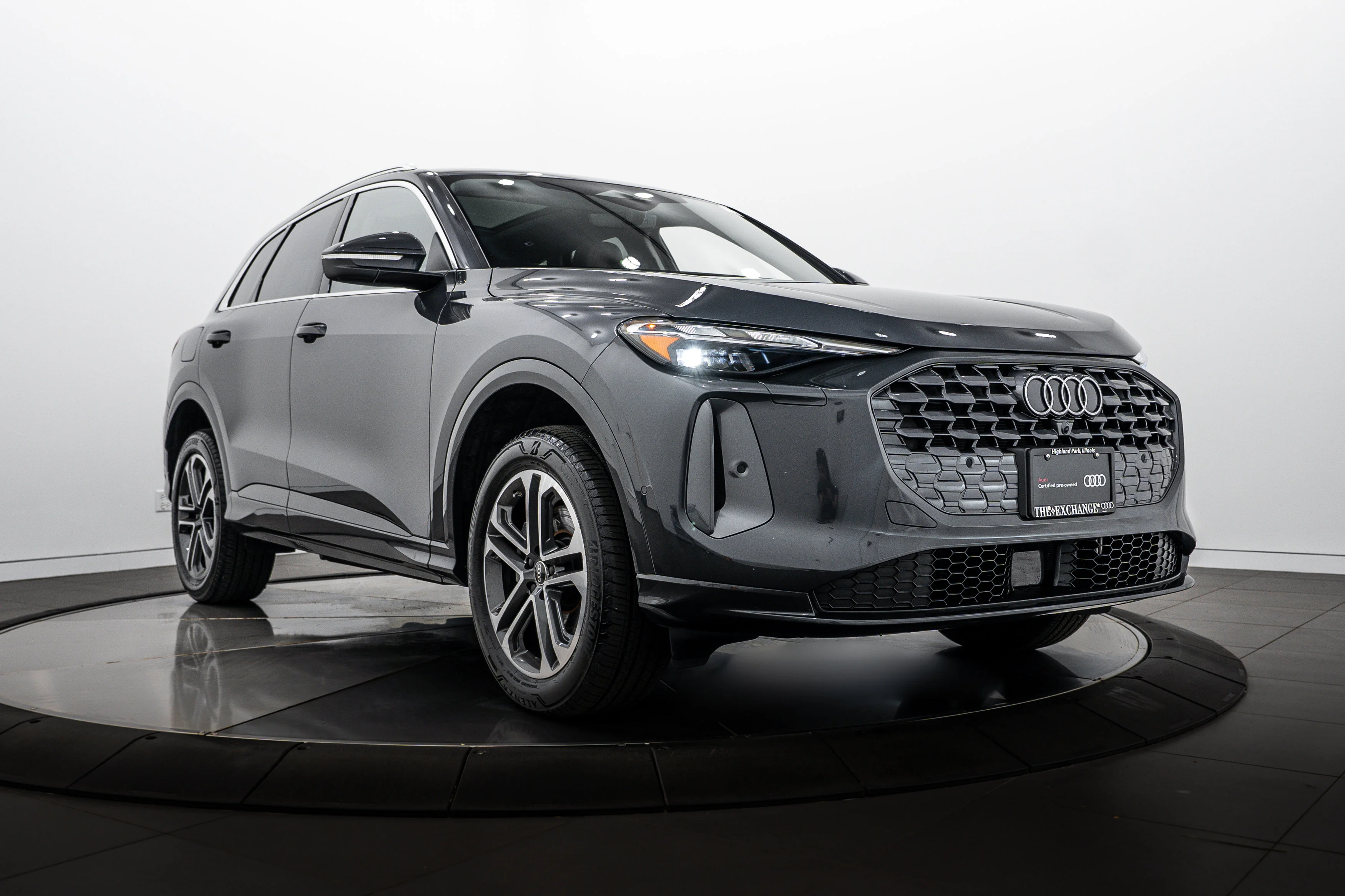 2025 Audi Q5 40 Premium's photo