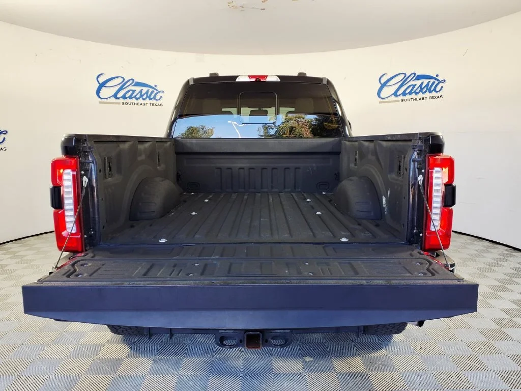 Used 2023 Black Ford Lariat image 5