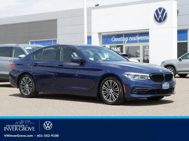 2019 BMW 5 Series 540i xDrive Sedan's photo