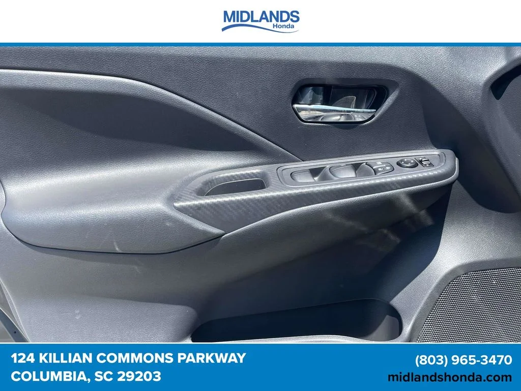 2025 Nissan Versa Sedan SV - Photo 15