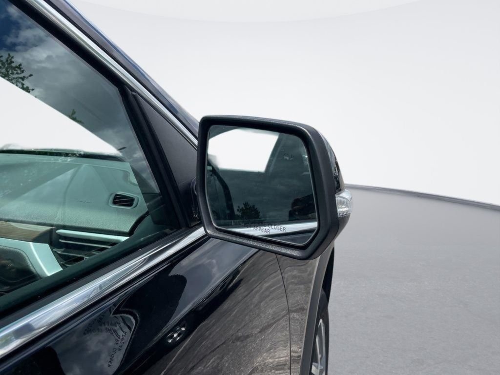 Used 2023 Black GMC SLE image 14