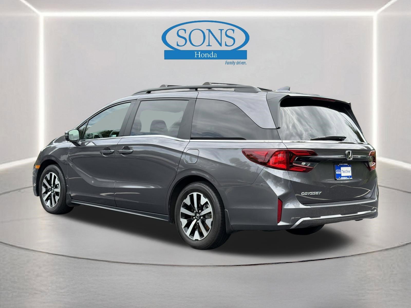 Used 2026 Modern Steel Metallic Honda EX-L image 26