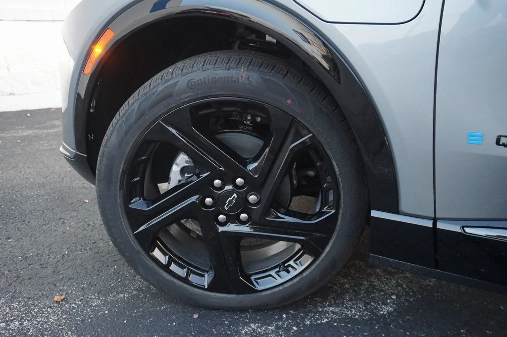 2026 Chevrolet Equinox EV RS - Photo 28