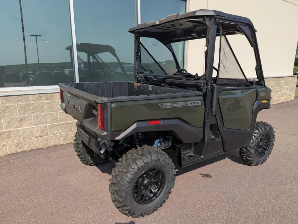 New 2026 BLACK FOREST GREEN Honda Powersports Deluxe image 20