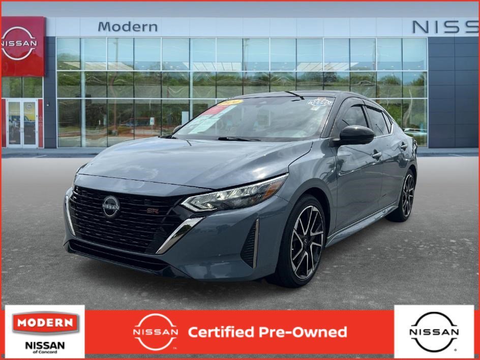 2024 Nissan Sentra SR CVT's photo