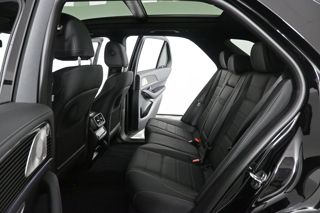 New 2026 Obsidian Black Metallic Mercedes-Benz GLE 450 image 19