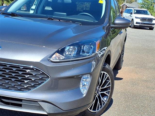Certified Used 2022  Ford  image 19