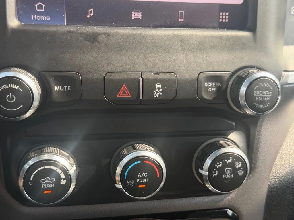 Used 2022 Gray Ram Big Horn image 29