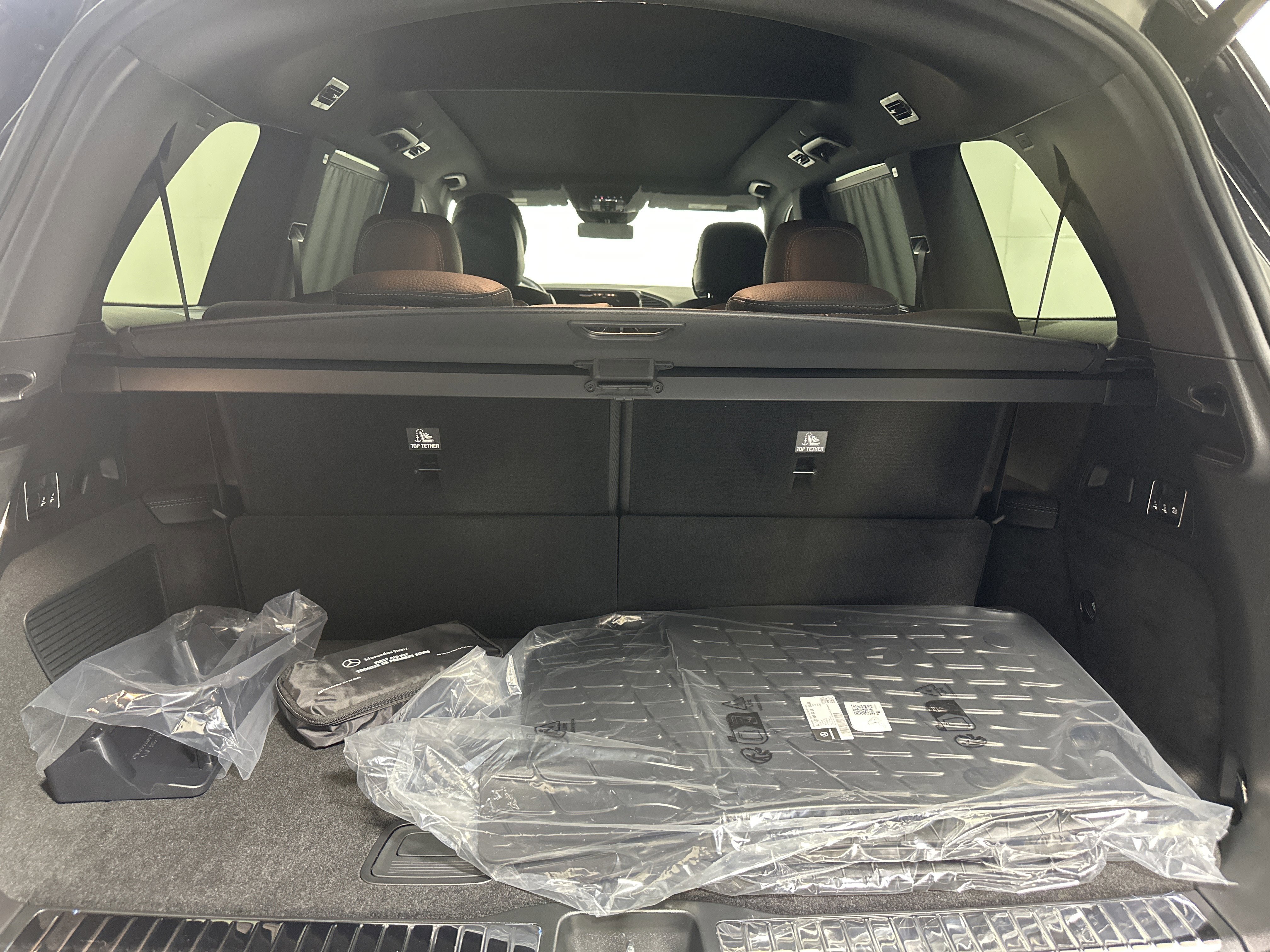New 2026 Obsidian Black Metallic Mercedes-Benz GLS 450 image 55