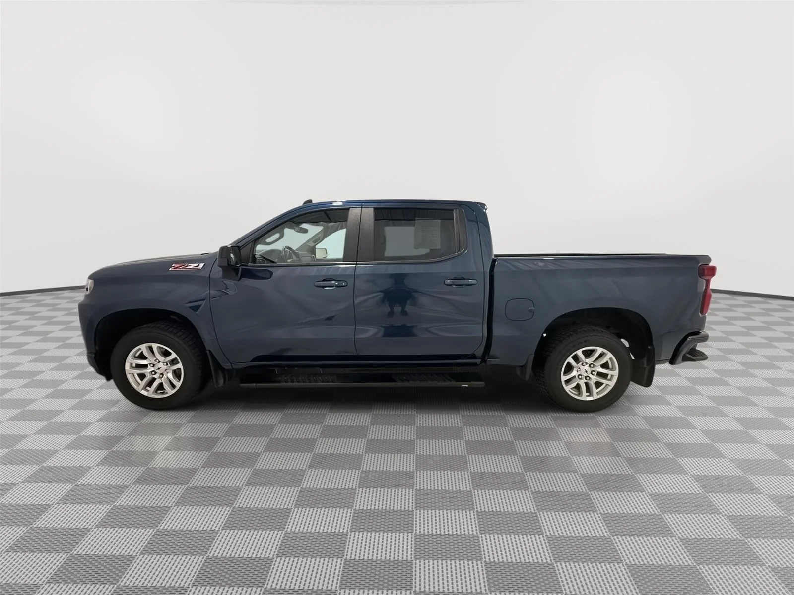 Used 2022 Chevrolet Silverado 1500 Limited RST with VIN 3GCUYEED4NG133611 for sale in Alexandria, Minnesota