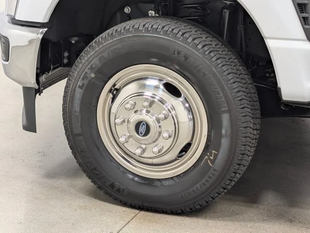 New 2026 Oxford White Ford F-350® XL image 34