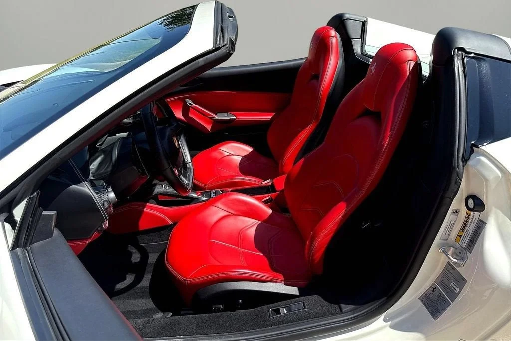 Certified Used 2019 Bianco Avus Ferrari  image 19