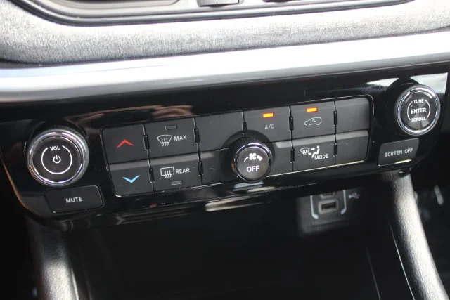 Used 2024 Red Jeep Latitude image 8