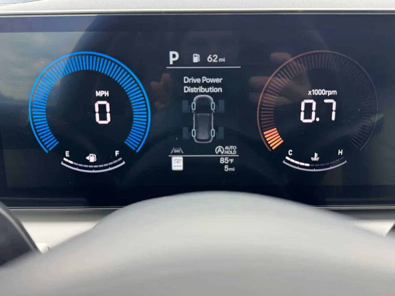New 2026 White Hyundai SEL Plus AWD image 5