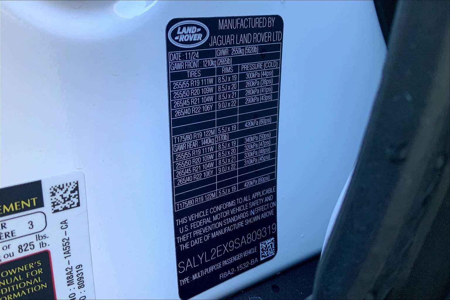 2025 Land Rover Range Rover Velar Dynamic SE - Photo 22