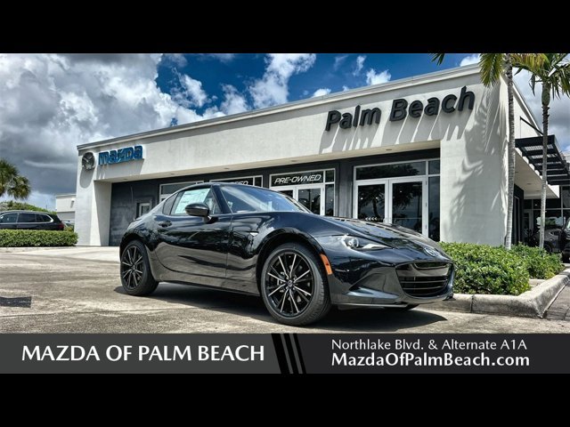 New 2025 Mazda Mazda MX-5 Miata RF Grand Touring CONVERTIBLE in