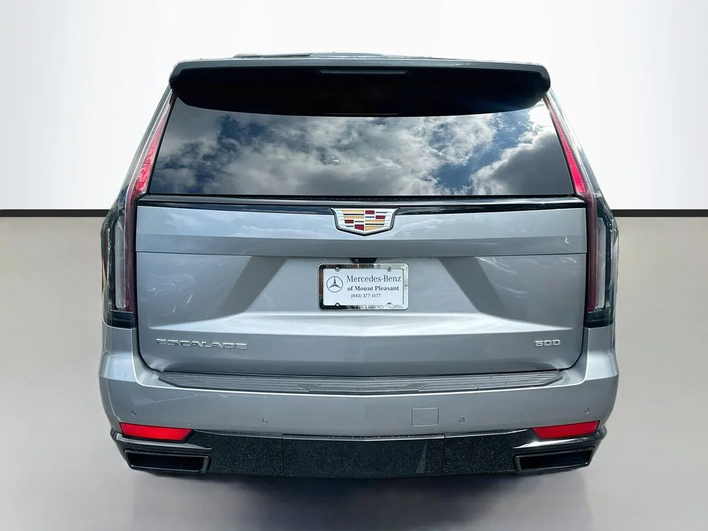 Used 2023 Silver Metallic Cadillac Sport Platinum image 6