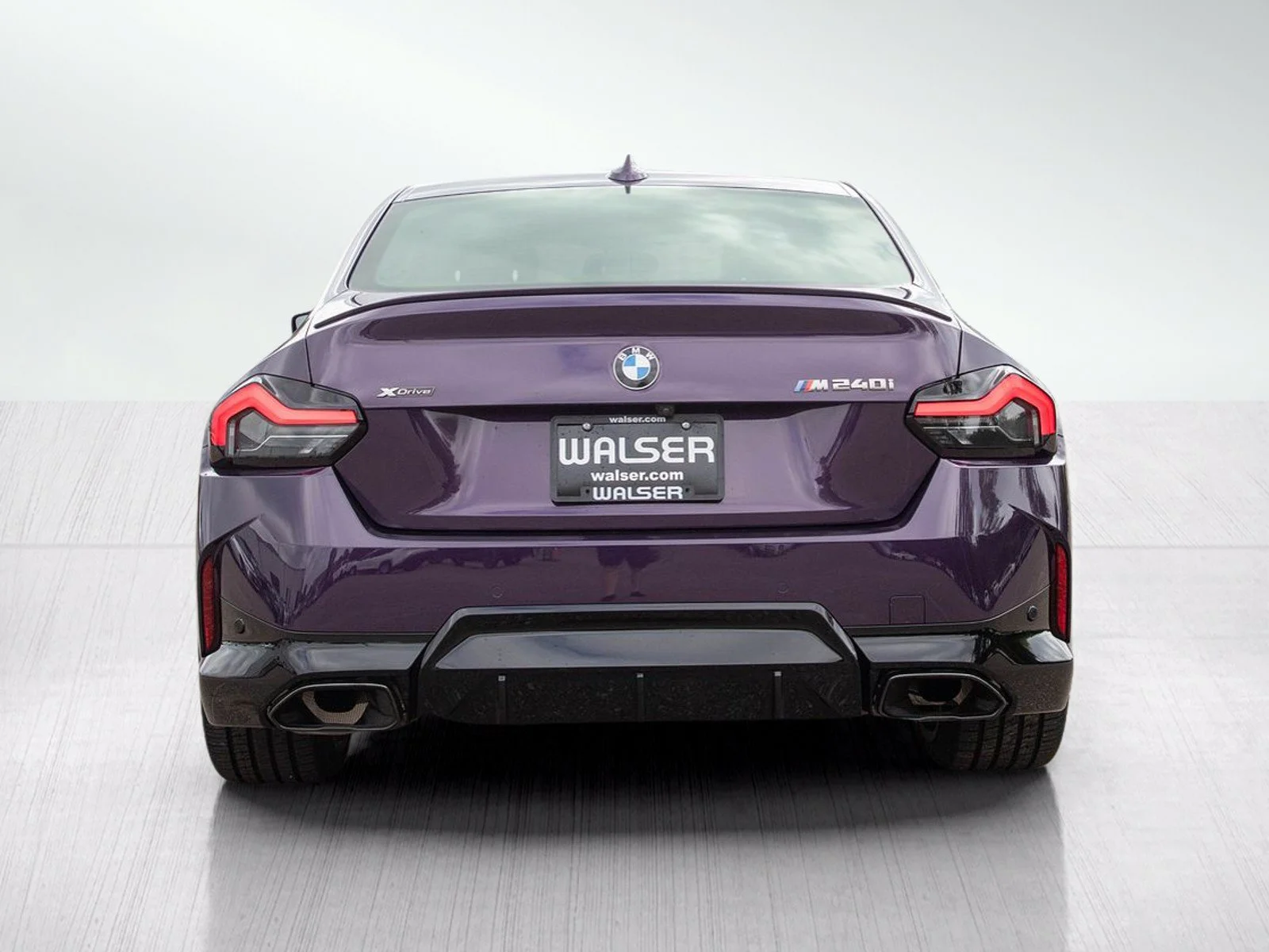 Used 2022 Thundernight Metallic BMW M240i image 4