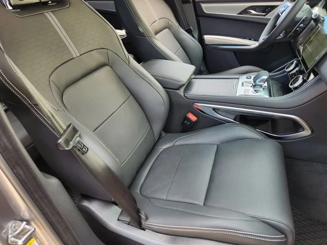 Used 2026 Gray Jaguar P250 R-Dynamic S image 11