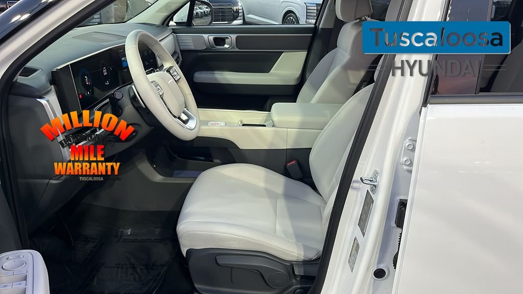 New 2026 White Hyundai SE image 21