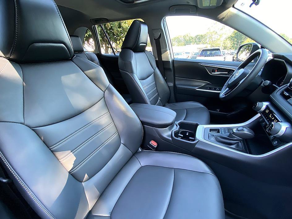 Used 2023 Magnetic Gray Metallic Toyota XLE Premium image 24
