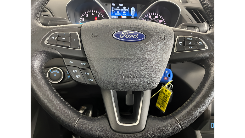 Used 2018 Ruby Red Metallic Ford SEL image 21