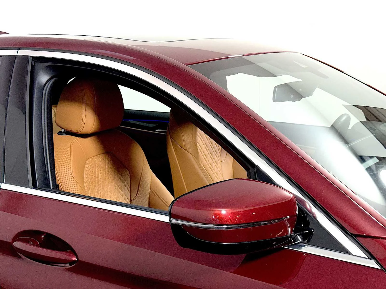 Used 2023 Aventurin Red Metallic BMW 530i xDrive image 30