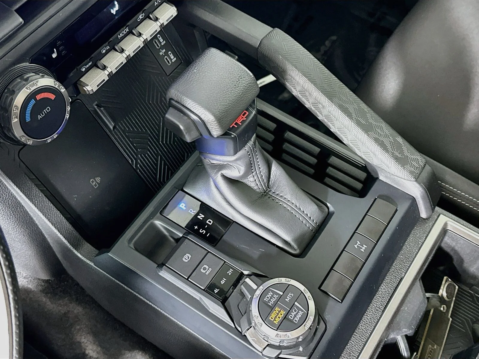 Used 2024  Toyota TRD Off-Road image 17