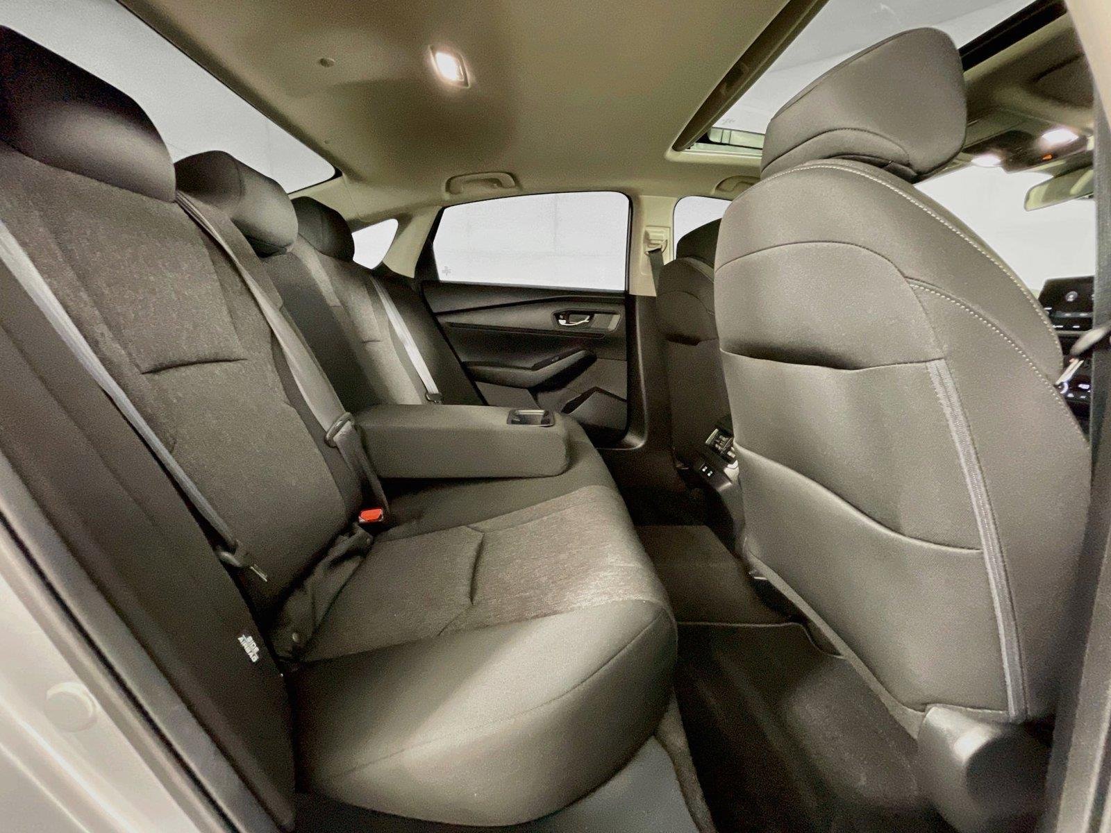 Used 2025 Solar Silver Metallic Honda SE image 29