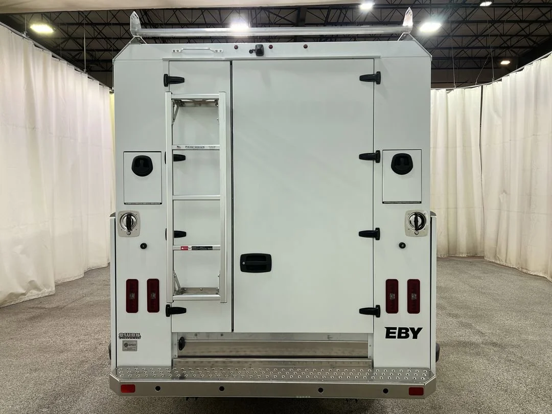 New 2026 Oxford White Ford Cutaway image 7