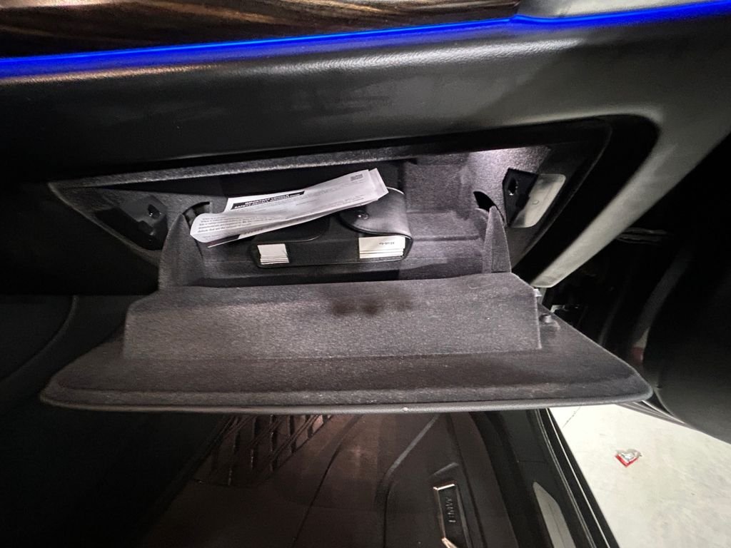 Used 2020 Black BMW sDrive40i image 28
