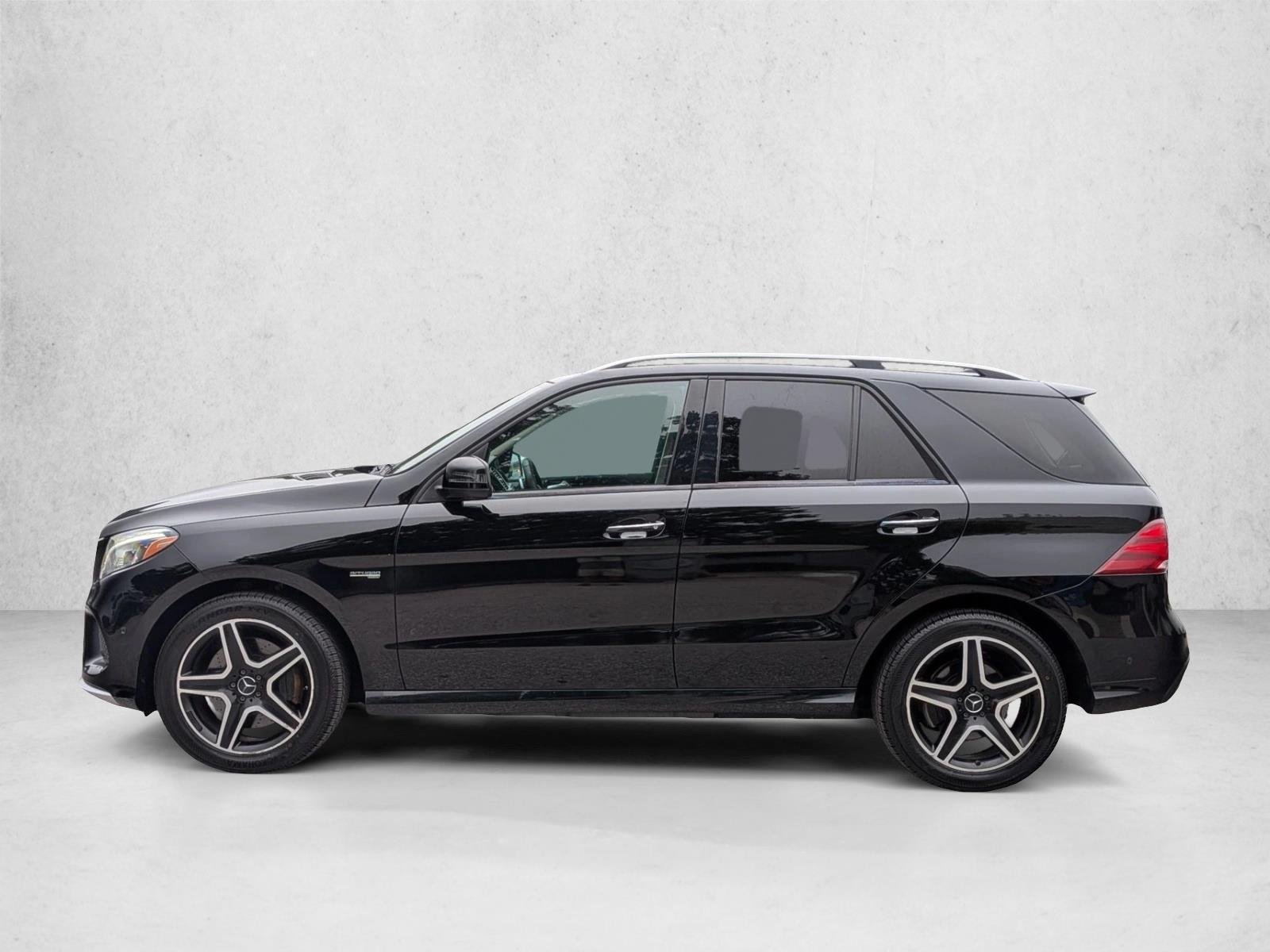 Used 2019 Black Mercedes-Benz AMG® GLE 43 image 9